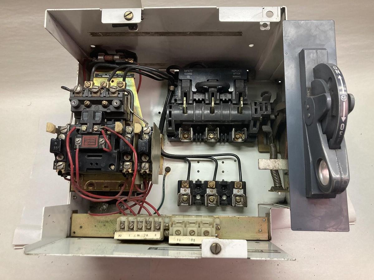 Used Allen-Bradley,2100 Series,12 INCH MCC Starter Bucket Ser C 10HP 480V 60HZ