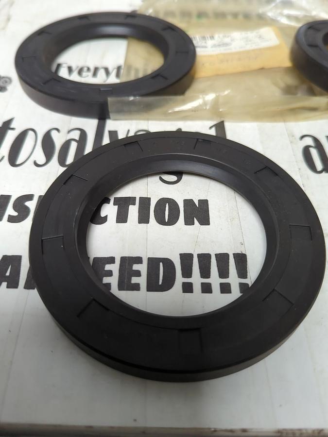 NAK,SC-75-115-12 OIL,SEALS 2.953 IN X 4.53 IN LOT OF 4 NOS