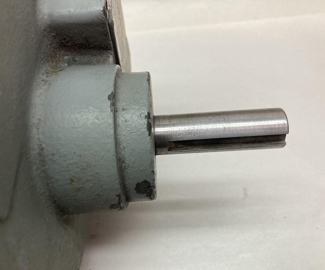 Used General Electric,5BC42AB2147A,Tachometer Generator 1000rpm 100V