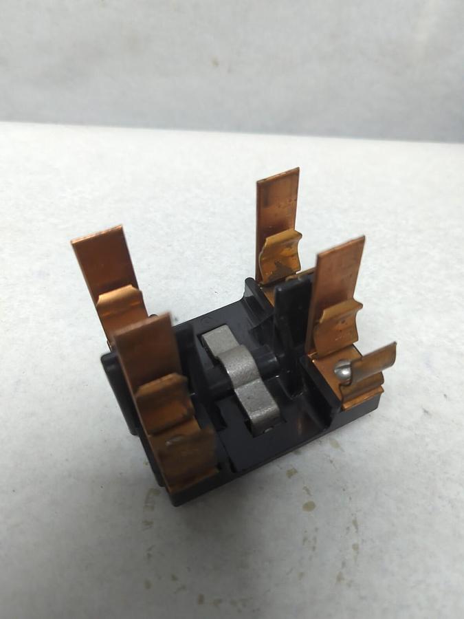 AMERICAN,C-15,RANGE SWITCH FUSE PANEL PULL OUT 60 AMP