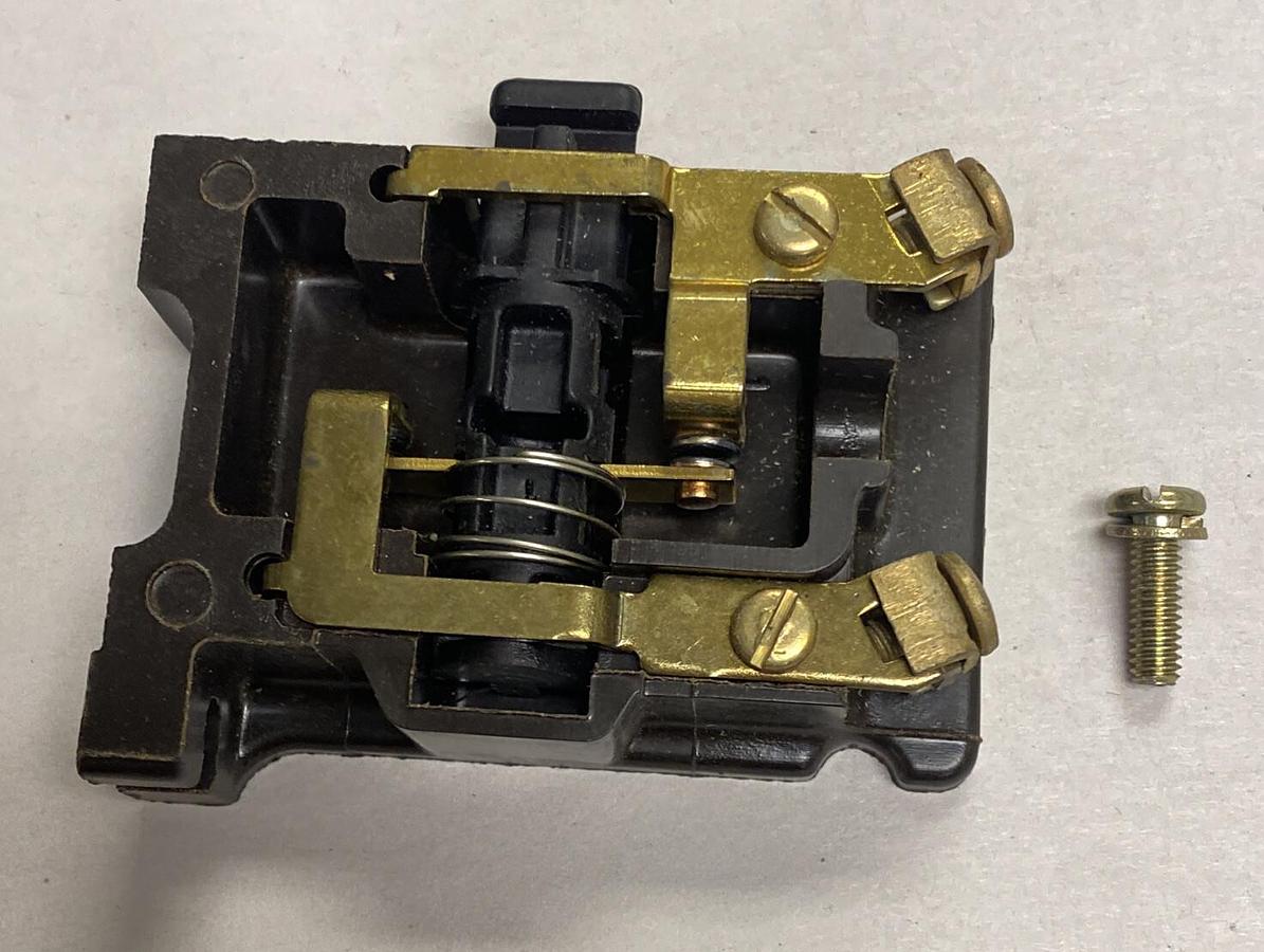 SYLVANIA,KPM-22A,CONVERTIBLE POLE KIT LOT OF 2 NOS