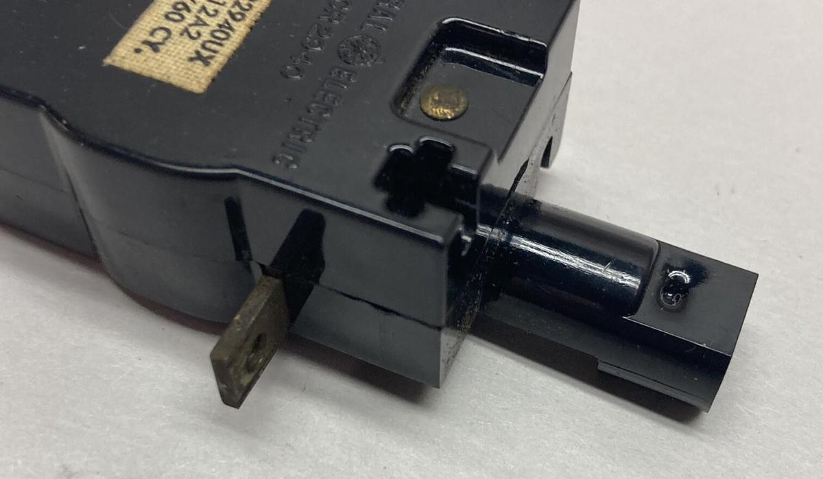 General Electric,CR2940UX,Push Button 110V 50/60CY