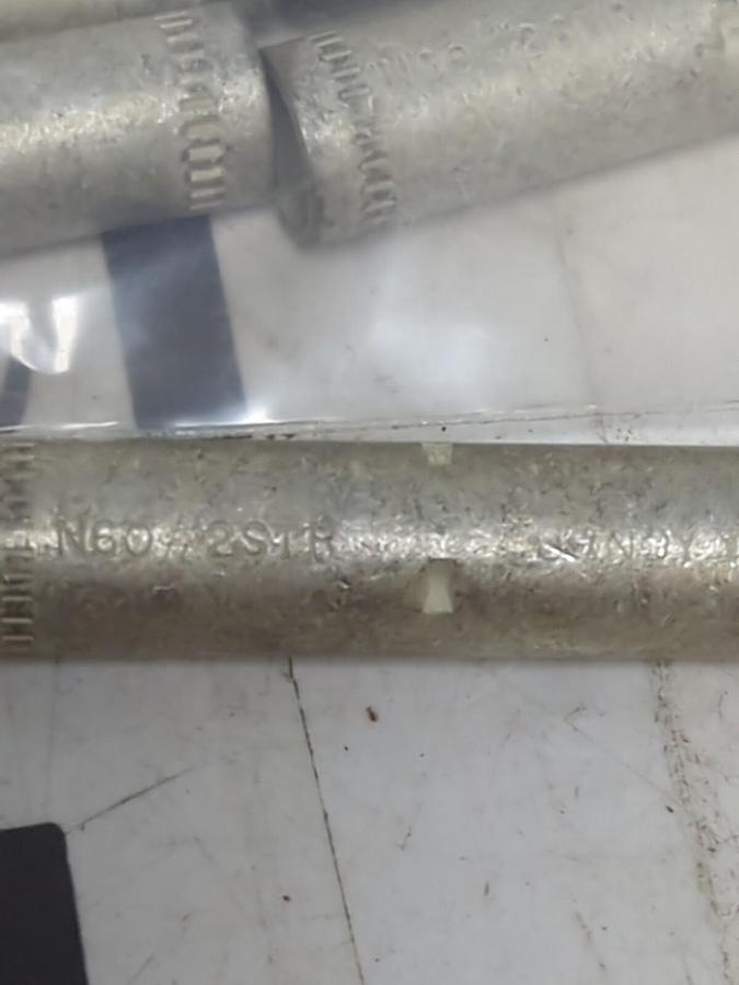 BURNDY,N60 2 STR S2C-L,CRIMP CONNECTOR/ SPLICE LOT OF 32 NOS