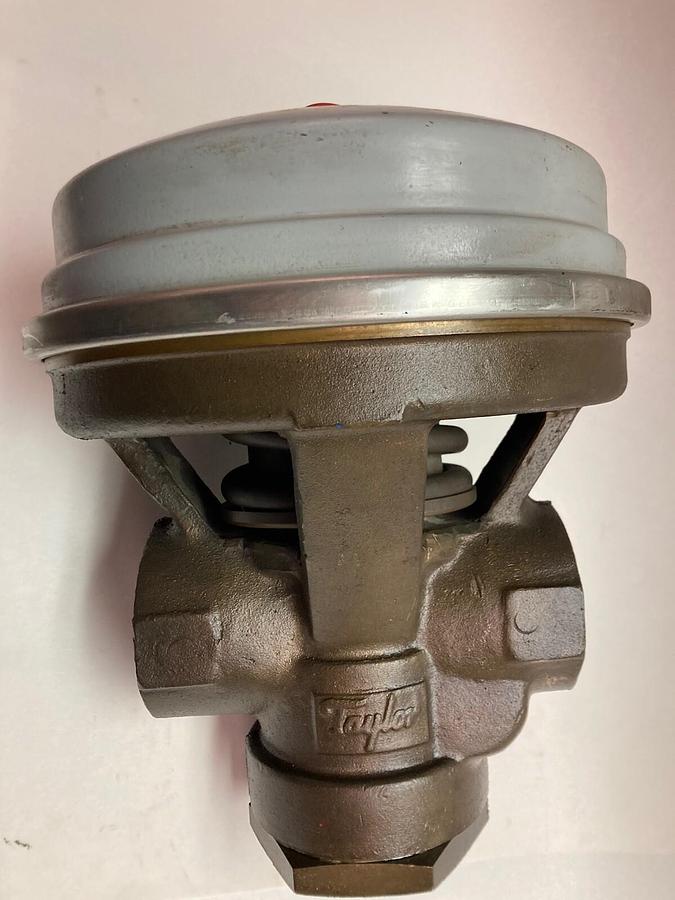 Used Sybron Taylor,E1548,3-Way Steel Threaded Valve