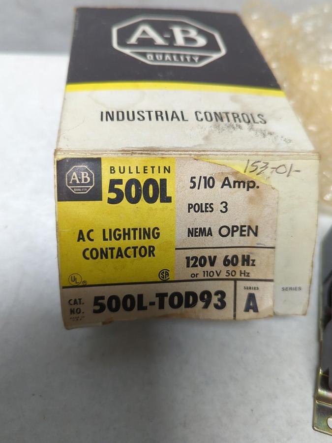 ALLEN BRADLEY,500L-T0D93,AC LIGHTING CONTACTOR SERIES A 3-POLE 120V 60HZ 5/10AMP