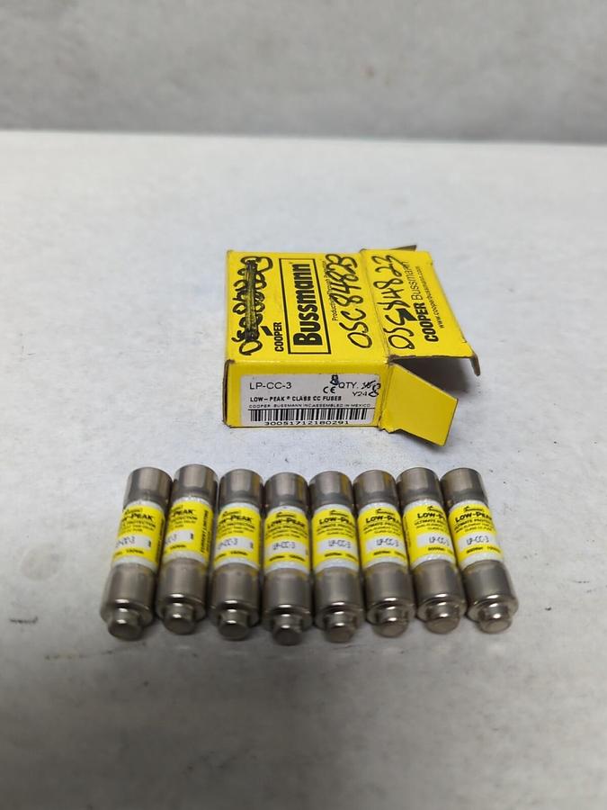 COOPER BUSSMANN,LP-CC-3,LOW-PEAK 3 AMP FUSES BOX OF 8 NOS