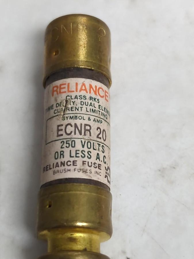 Used RELIANCE,ECNR20,TIME-DELAY 20 AMP FUSE LOT OF 2 PRE-OWNED