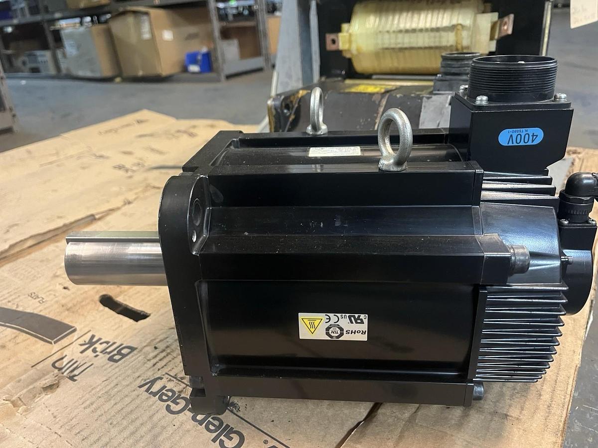 Used YASKAWA,SGMGV-75D3A61,SERVO MOTOR 7.5kW UTTAH-B20FL ENCODER