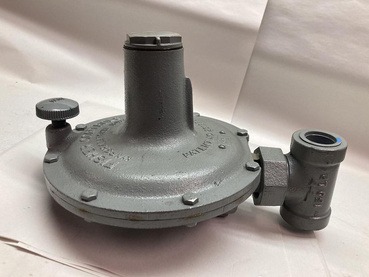 Fisher Controls,Y600,Pressure Reducing Regulator 1-2 1/2 PSI