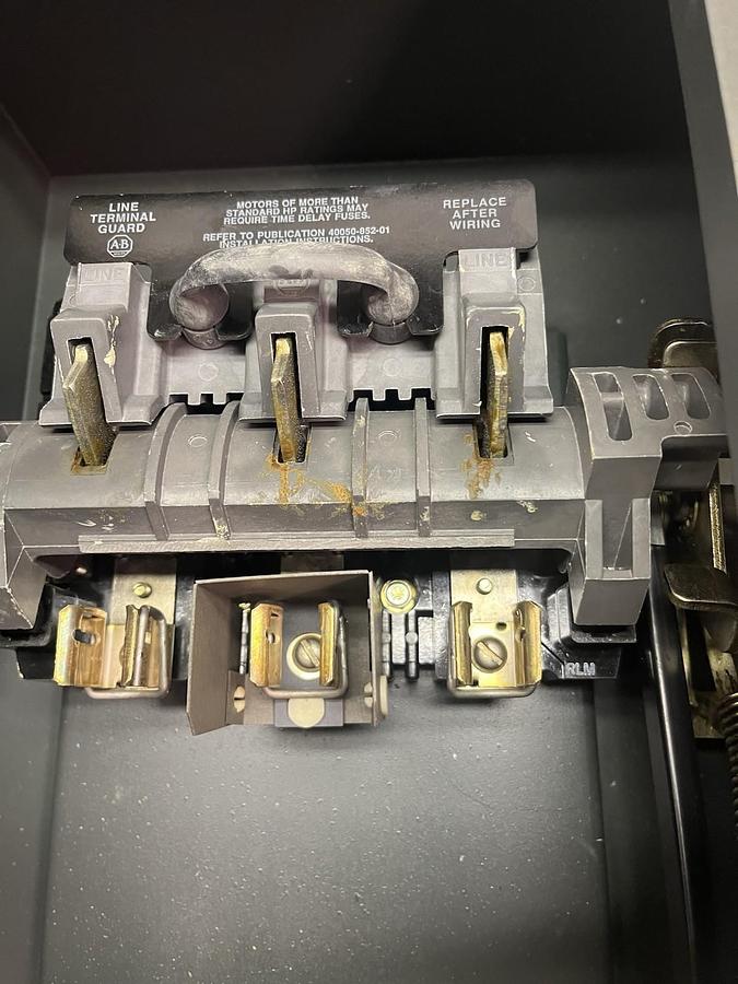 ELECTRO-MATIC,ECH30,INTERLOCK RECEPTACLE FUSED SAFETY SWITCH 30AMP DISCONNECT