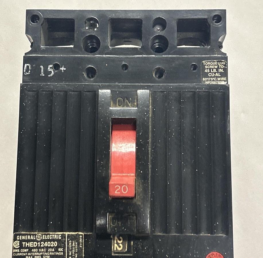 Used GENERAL ELECTRIC,THED124020,CIRCUIT BREAKER 20AMP 480V 2P