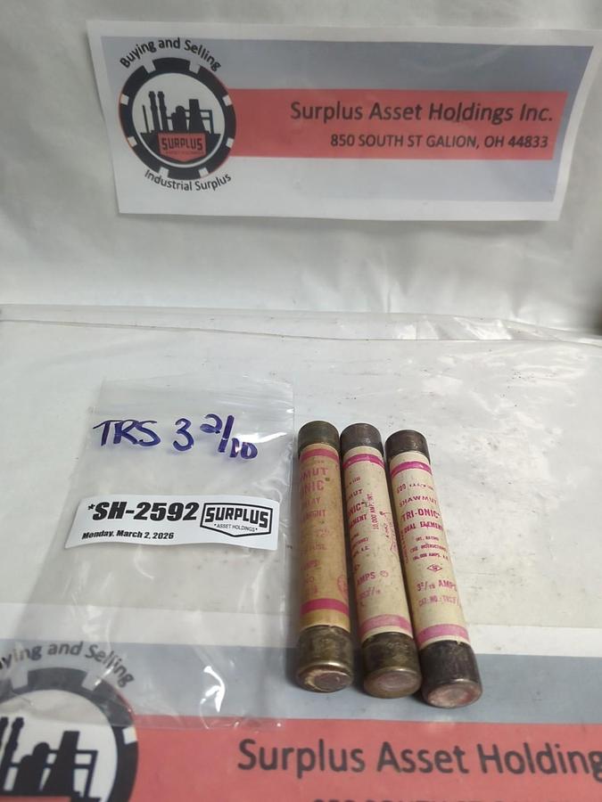 Used GOULD SHAWMUT,TRS3-2/10,TRI-ONIC 3-2/10 AMP FUSE LOT OF 3 PRE-OWNED