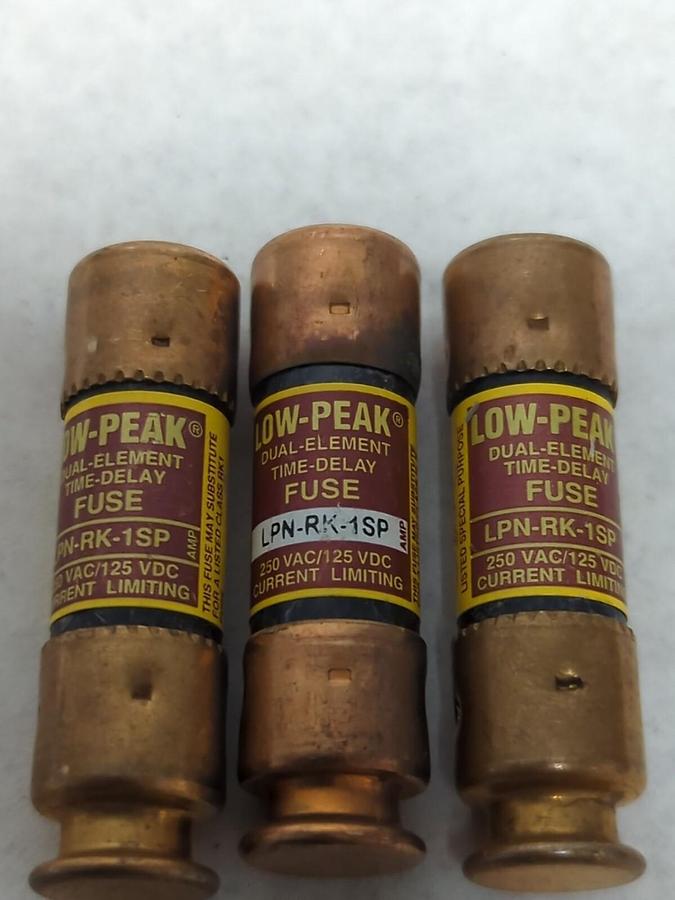 Used COOPER BUSSMANN,LPN-RK-1SP,LOW-PEAK 1 AMP FUSE LOT OF 3 PRE-OWNED