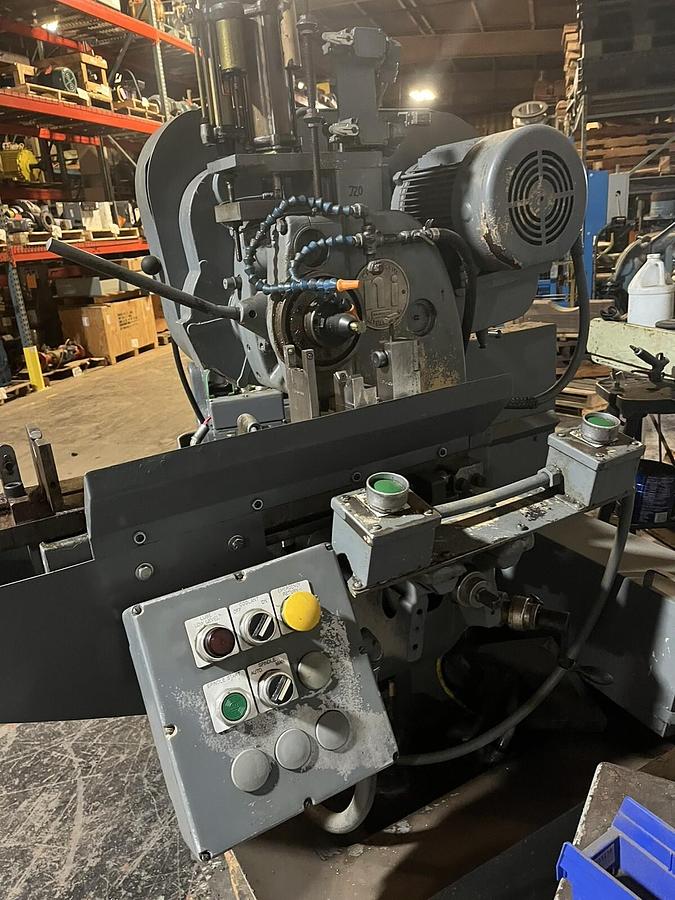 Used W.H. NICHOLS,10M9124,SEMI AUTOMATIC SPINDLE MILLING MACHINE