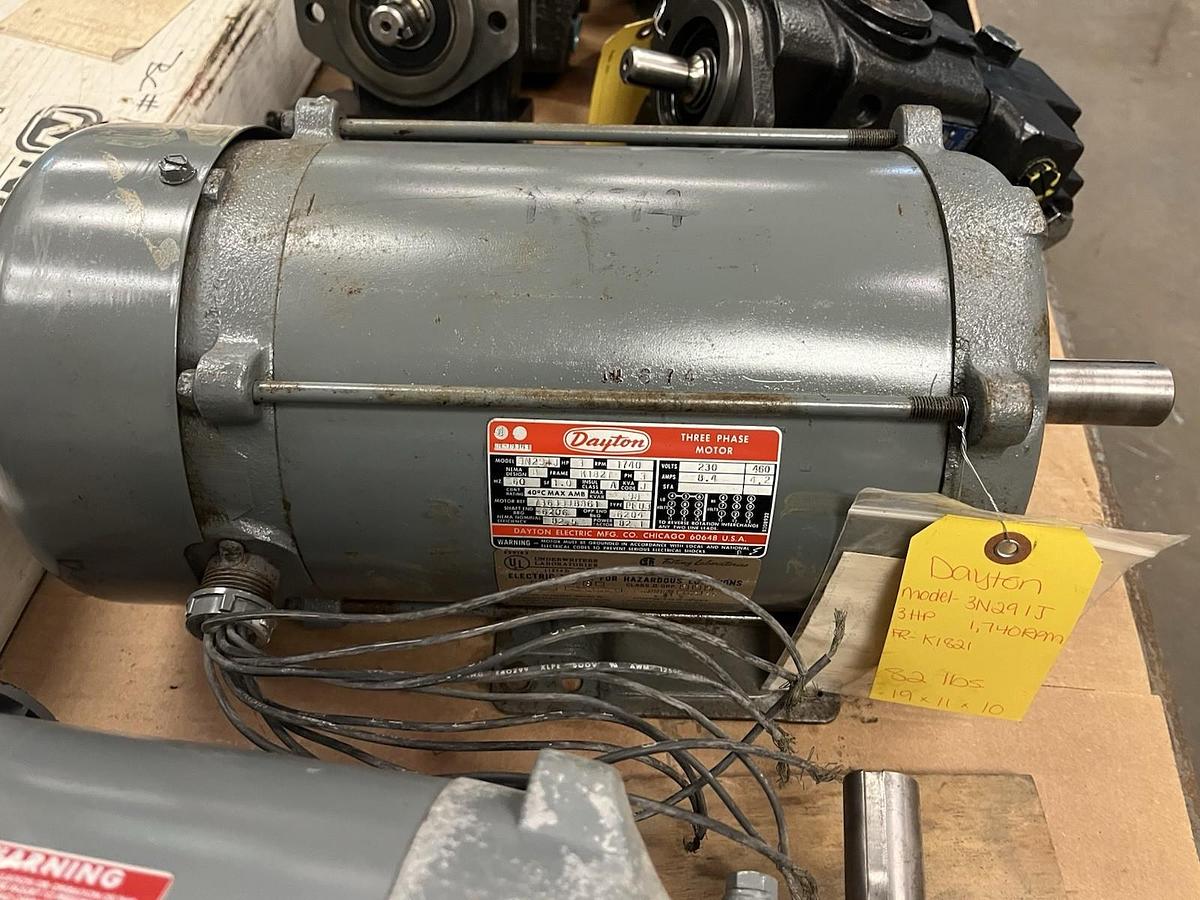 Used DAYTON,3N291J,ELECTRIC HAZARDOUS LOCATION MOTOR 3HP 1740RPM 3PH K182T