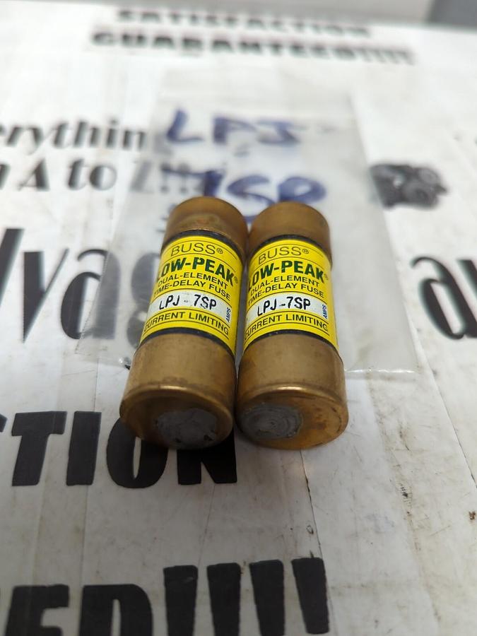 COOPER BUSSMANN,LPJ 7SP,LOW-PEAK 7 AMP FUSES LOT OF 2 NOS