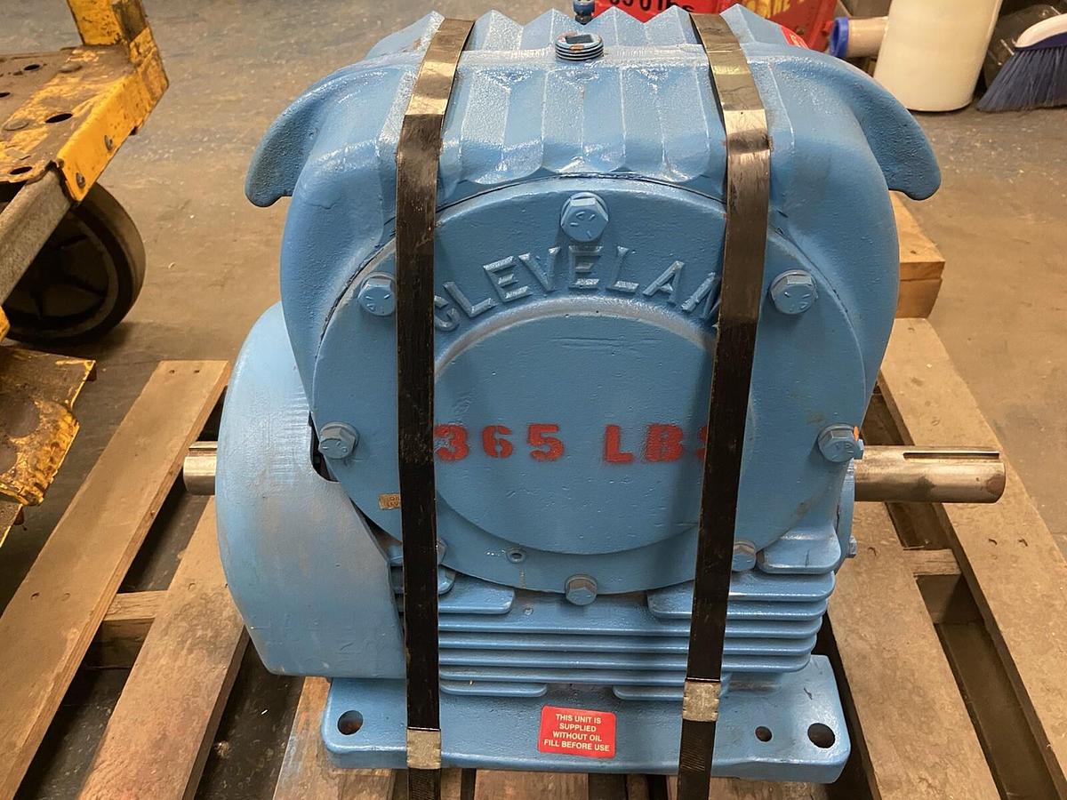 Used Cleveland,60AF,Size 27 Ratio 30:1 Worm Gear Speed Reducer