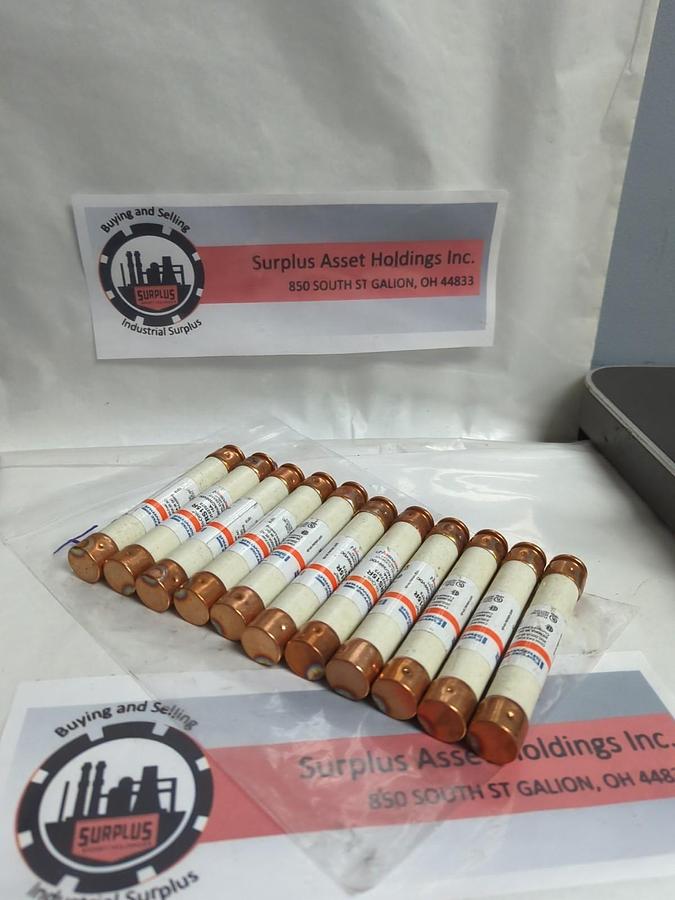 Used FERRAZ SHAWMUT,TRS-15R,TRI-ONIC 15 AMP FUSE LOT OF 11 PRE-OWNED