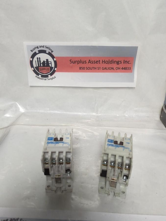 Used CUTLER HAMMER,CE15ANS3,CONTACTOR 10E LOT OF 2 PRE-OWNED