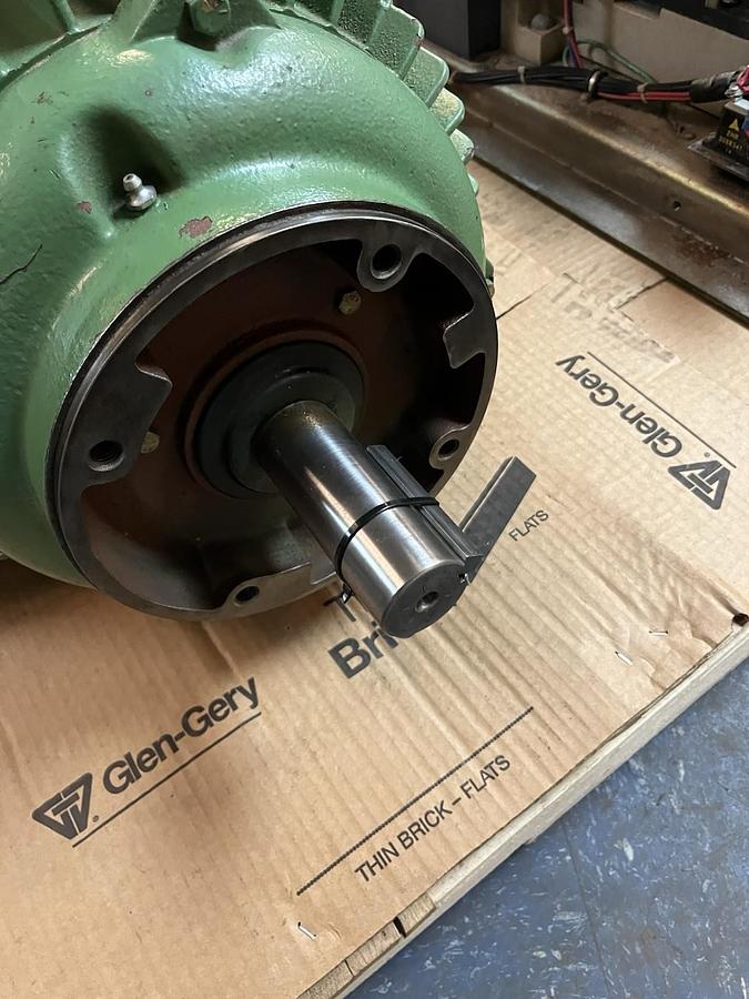 Used SIEMENS,6J-254THTNA8879AA-L,BRAKE MOTOR 7.5HP 460V 3PH 1175RPM 254TC