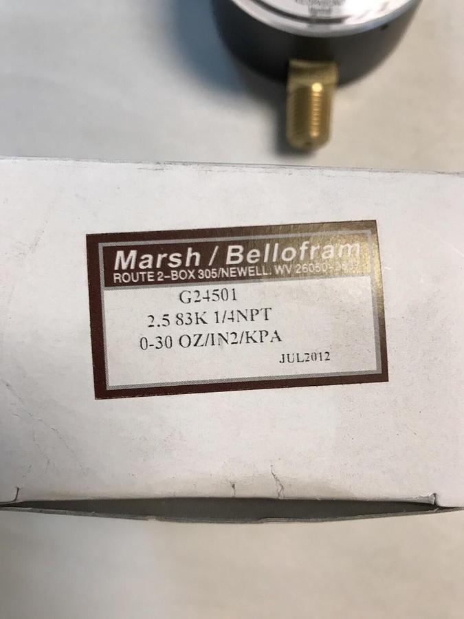 Used Marsh Bellofram,G24501,Pressure Gauge 1/4 INCH NPT 0-30 New in Box lot of 2
