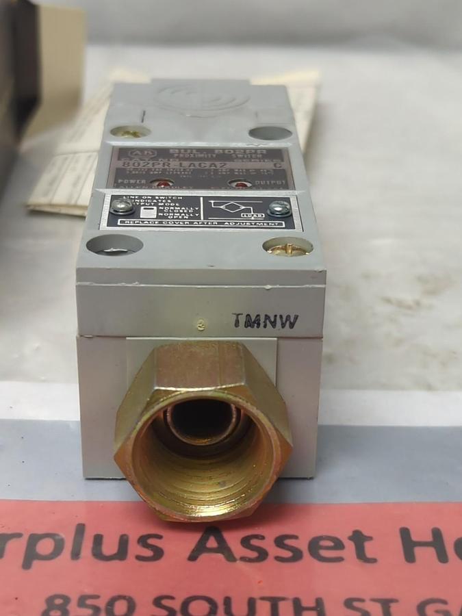 ALLEN BRADLEY,802PR-LACA2,SERIES C SELF CONTAINED PROXIMITY SWITCH NOS