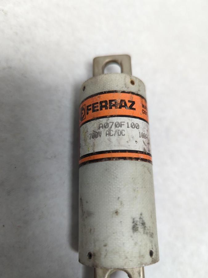Used FERRAZ SHAWMUT,A070F100,FUSE 100 AMP PRE-OWNED