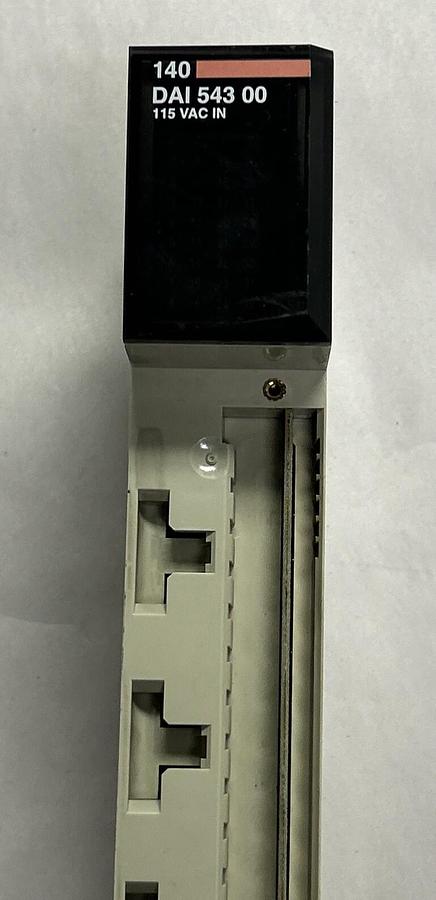 Used SCHNEIDER,140-DAI-543-00,INPUT MODULE
