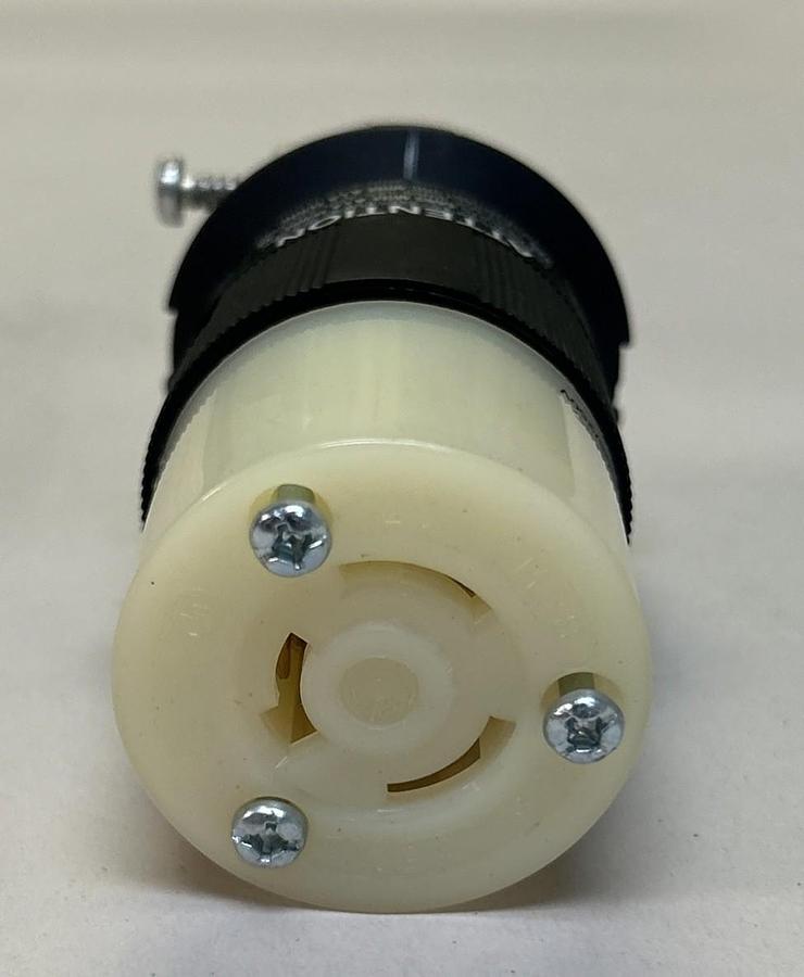 HUBBELL,HBL7314C,LOCKING CONNECTOR 20 AMP 3 POLE 3 WIRE 125/250V NOS