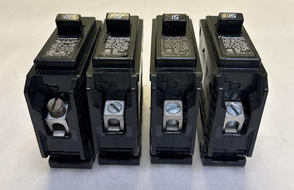 Used CHALLENGER,C115,CIRCUIT BREAKER 15A 120/240V 1P LOT OF 4