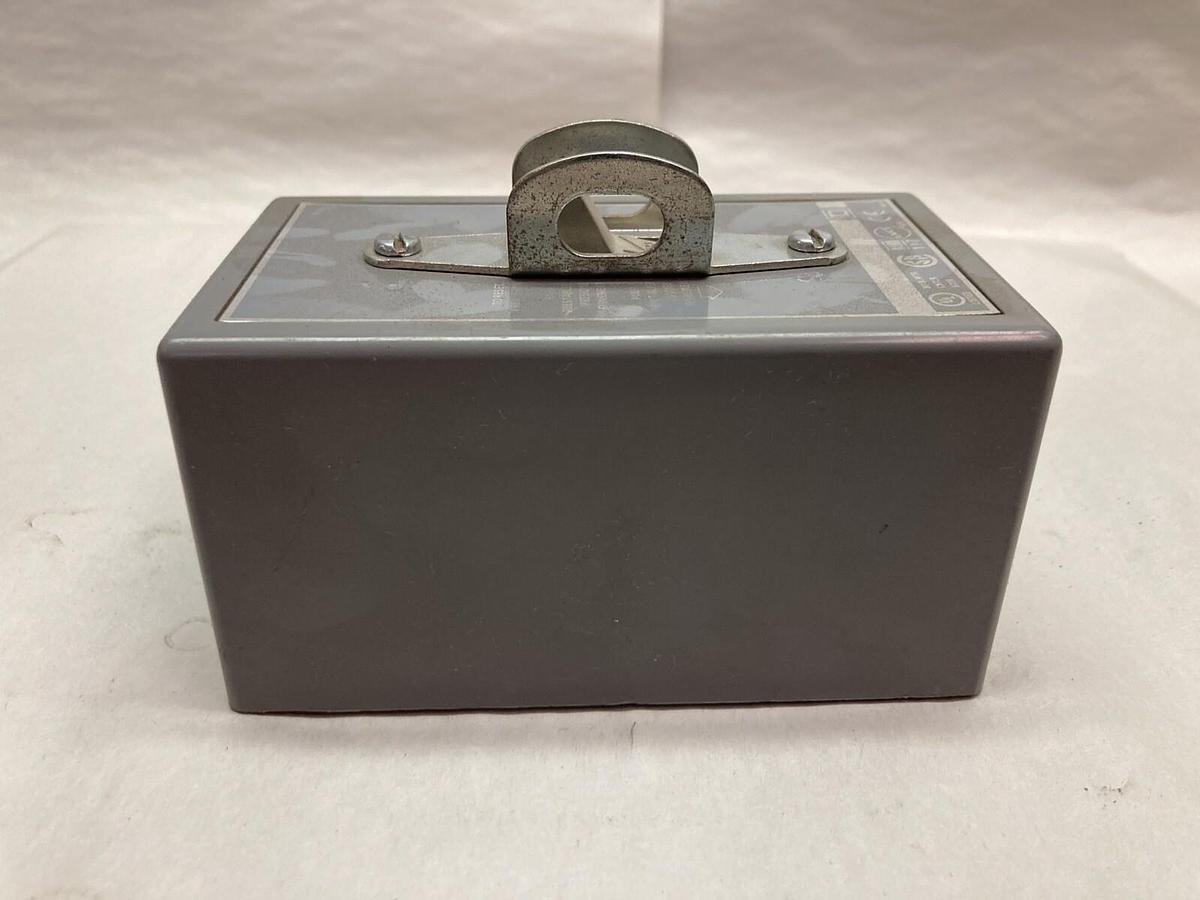 Square D,572A,Manual Motor Starter Switch