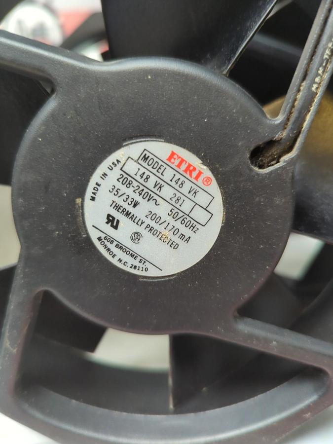 Used ETRI,MODEL 148VK,THERMO PROTECTED FAN 208-240V 50/60HZ 35/33V 200/170mA LOT OF 4