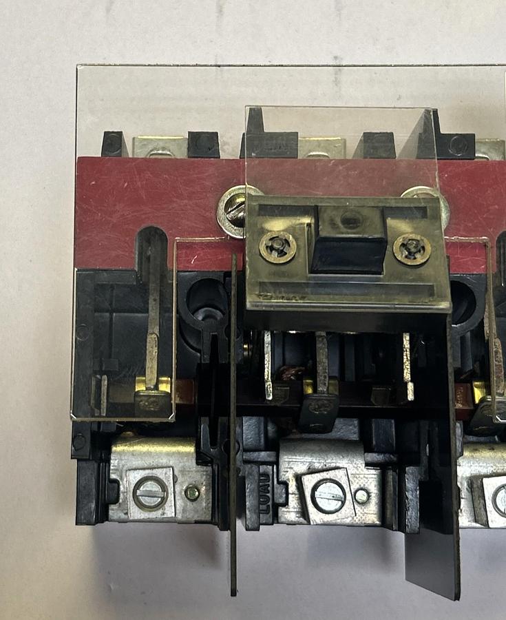 Used WESTINGHOUSE,DS26U,DISCONNECT SWITCH