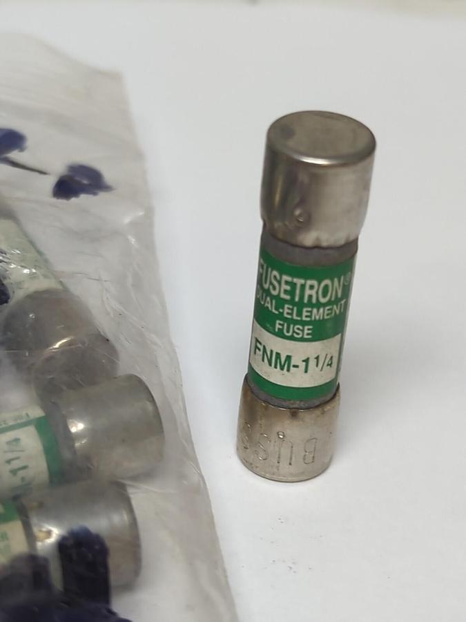 COOPER BUSSMANN,FNM 1-1/4,FUSETRON FUSES LOT OF 12 NOS