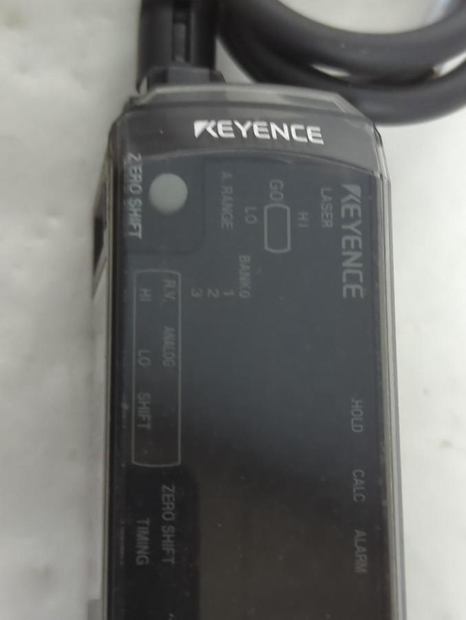 Used KEYENCE,IL-1000/IL-065,LASER SENSOR SET PRE-OWNED