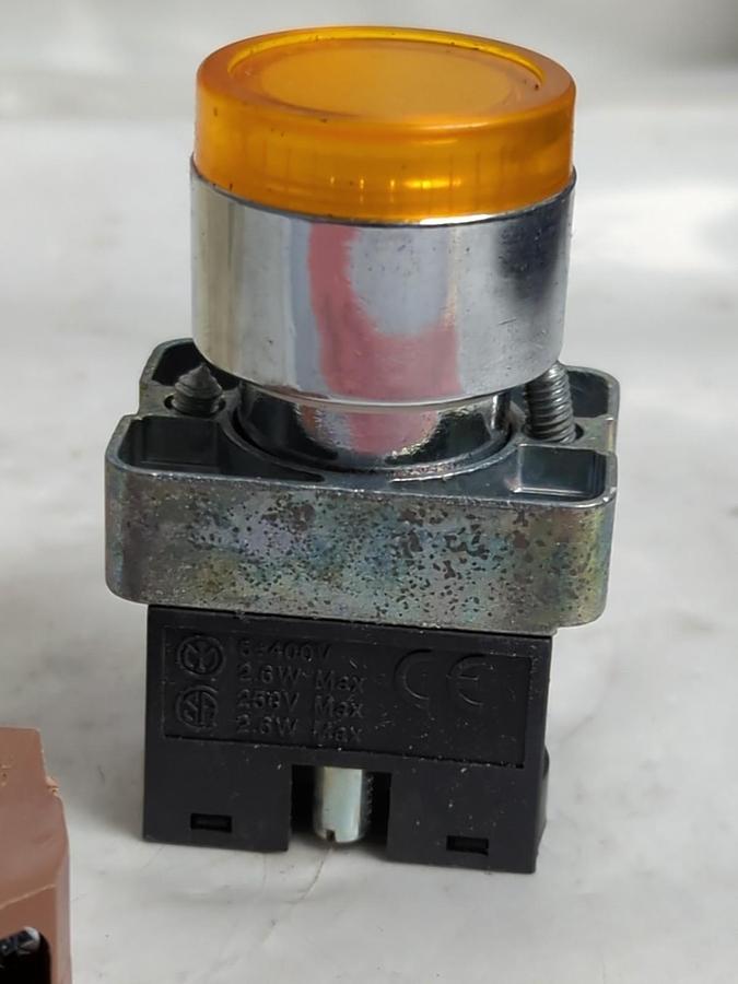 AUTOMATION DIRECT,GCX1193-24,AMBER PUSHBUTTON SWITCH NOS