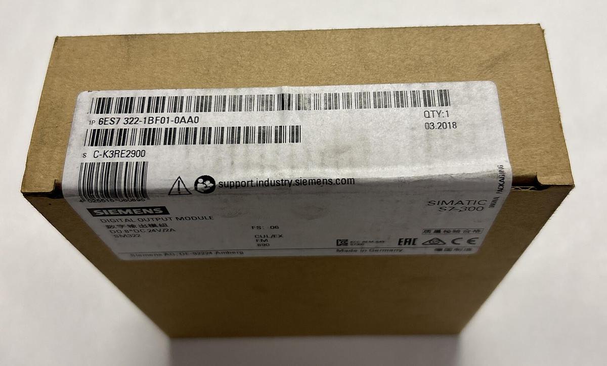 Used SIEMENS,6ES7322-1BF01-0AA0,OUTPUT MODULE NEW SEALED