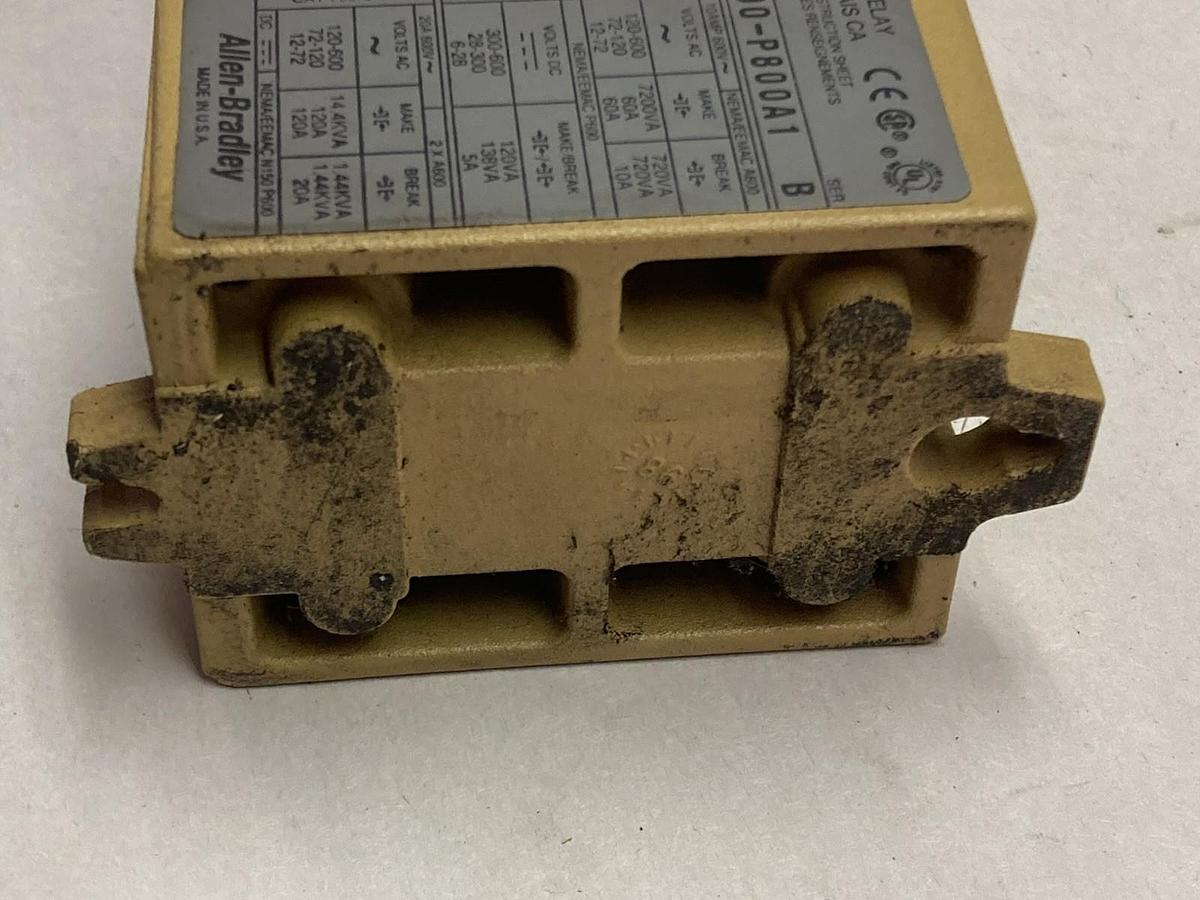 Used Allen-Bradley,700-P800A1,AC Relay Ser B