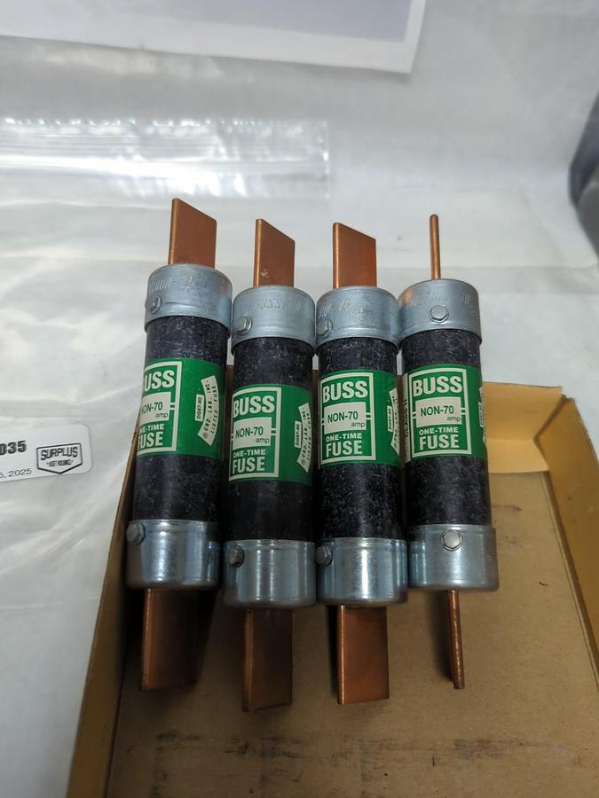 COOPER BUSSMANN,NON-70,ONE-TIME 70 AMP FUSE LOT OF 4 NOS