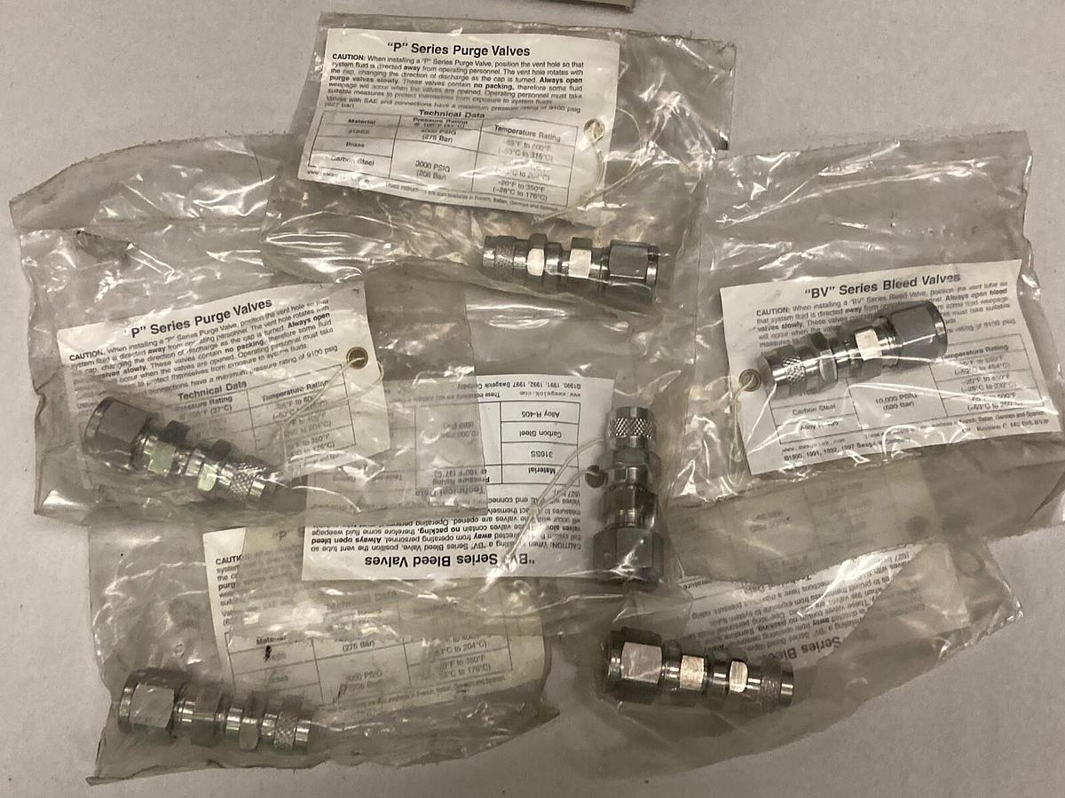 Used Swagelok,SS-4PS6,Fitting Connector Box of 5