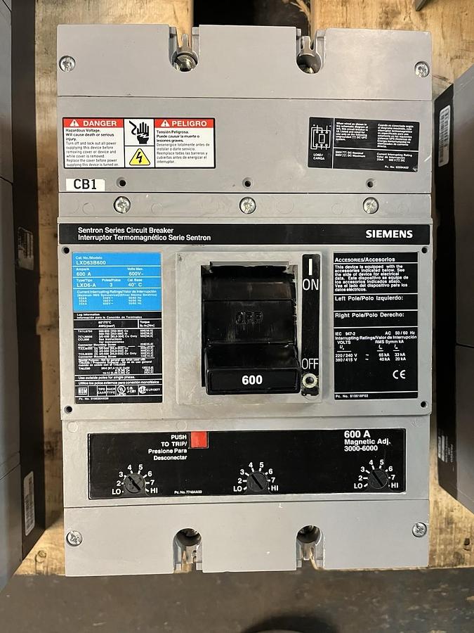 Used SIEMENS,LXD63B600,SENTRON CIRCUIT BREAKER 600 AMP 600V 3P