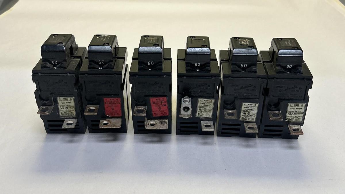 Used BULLDOG ELECTRIC,W260,PUSHMATIC CIRCUIT BREAKER 60A 120/240V 2P LOT OF 6