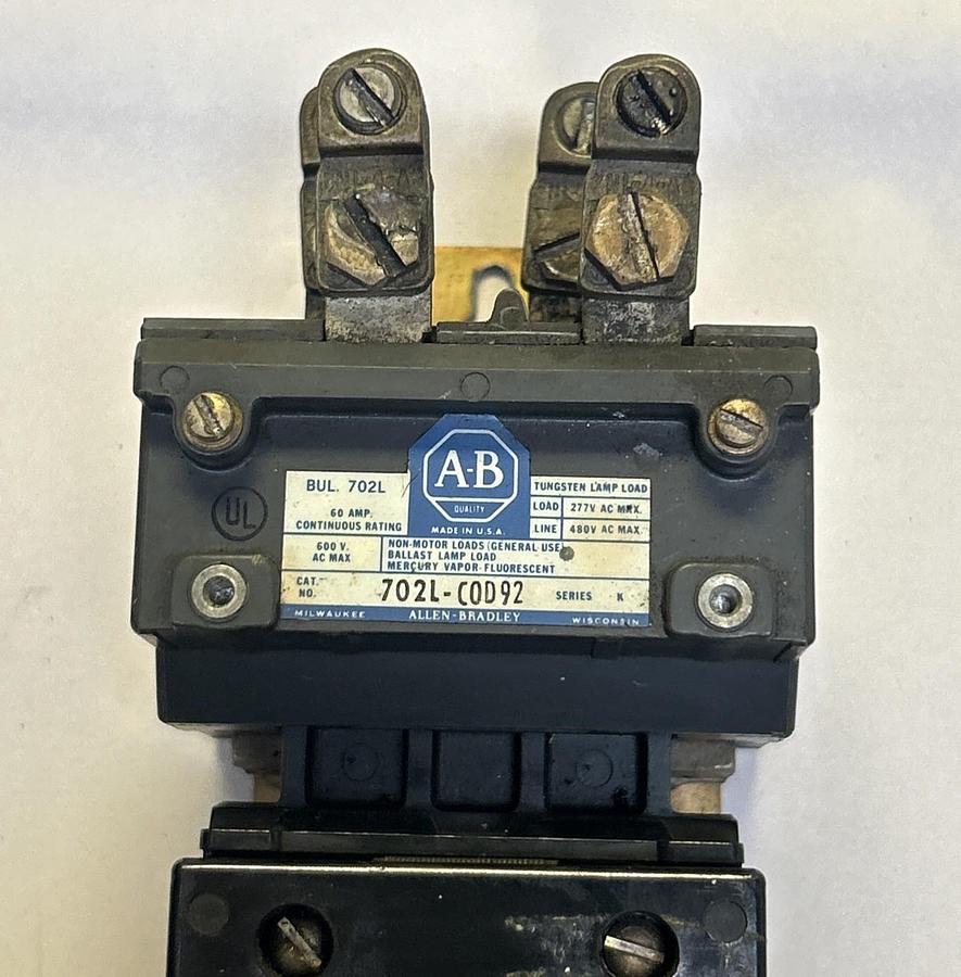 Used ALLEN BRADLEY,702L-COD92,CONTACTOR 60A 600V
