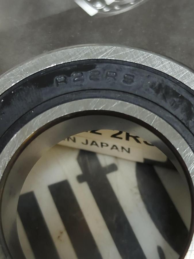 WTW,R22-2RS,SEALED BALL BEARING 34.92MM ID 63.5MM OD 14.28MM WIDTH LOT OF 3 NOS