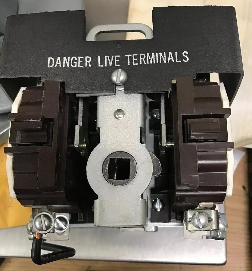 Eaton Cutler Hammer,10904H2,Motor Circuit switch