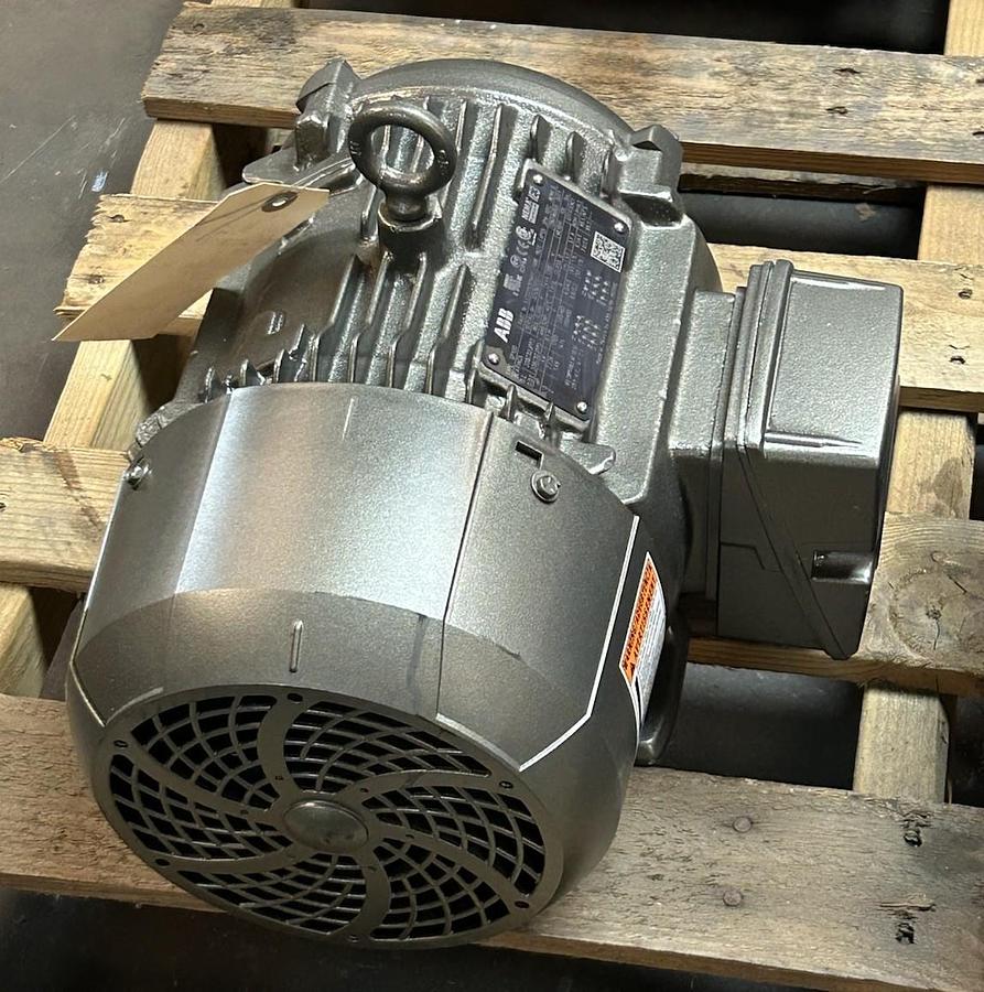 SIEMENS,1LE22211CB114AA3,MOTOR 3HP 230/460V 1760RPM 3PH 182T FRAME