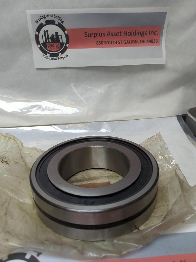 MCGILL,SB-22220-W33-SS,SPHERE-ROL BEARING W/NYLAPLATE SEAL MISSING BOX NOS