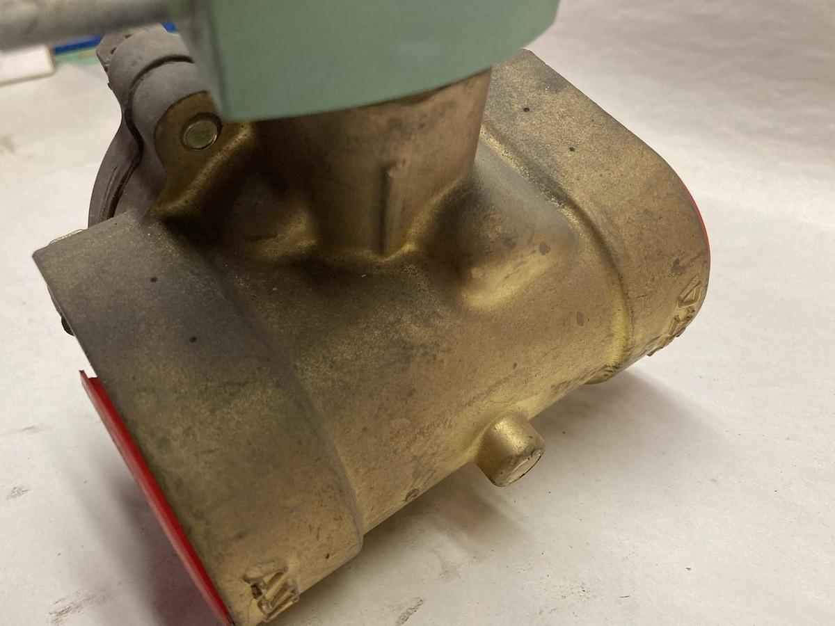 Asco,8210G22,Solenoid Valve 1-1/2 Inch 5-150PSI