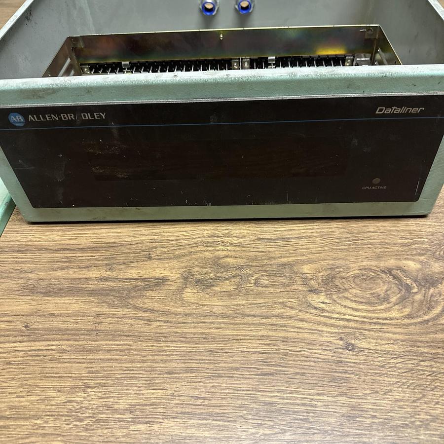 Used Allen Bradley,2706-B22J31,Dataliner Message Display
