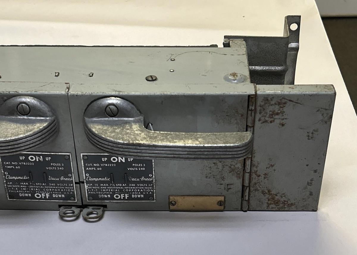 Used ITE,V7B3222,PANELBOARD SWITCH 60A 240V 3P